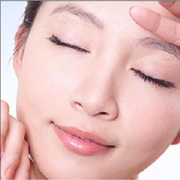 Dr. Wellness Vitamin C skin perfecting serum- New - Picture 5 of 8